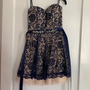 Short formal dress